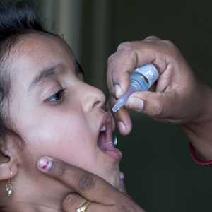 Dr. Green Mom Oral Polio Vaccine