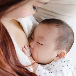 Dr. Green Mom Breastfeeding for Immune Support
