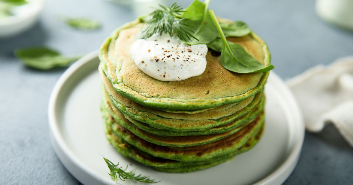 Green spinach pancakes that picky eaters will love!